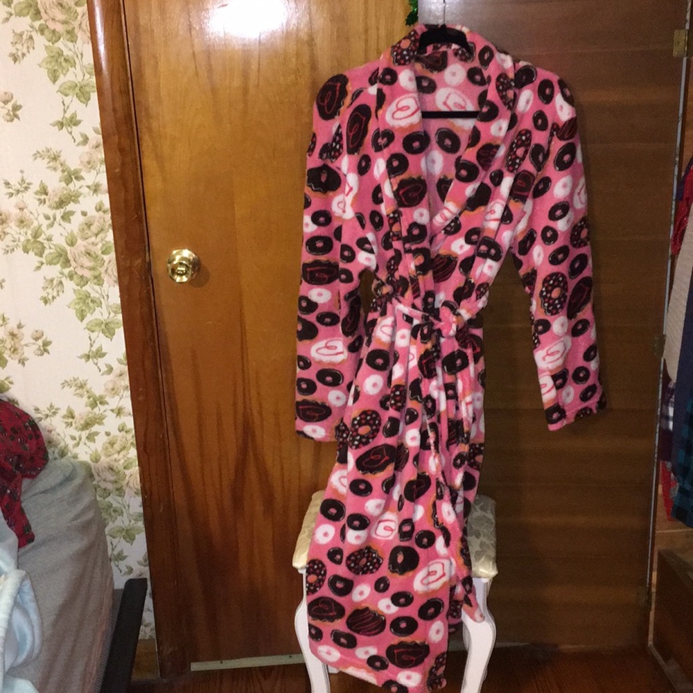 Pink Robe w/ Donut Pattern